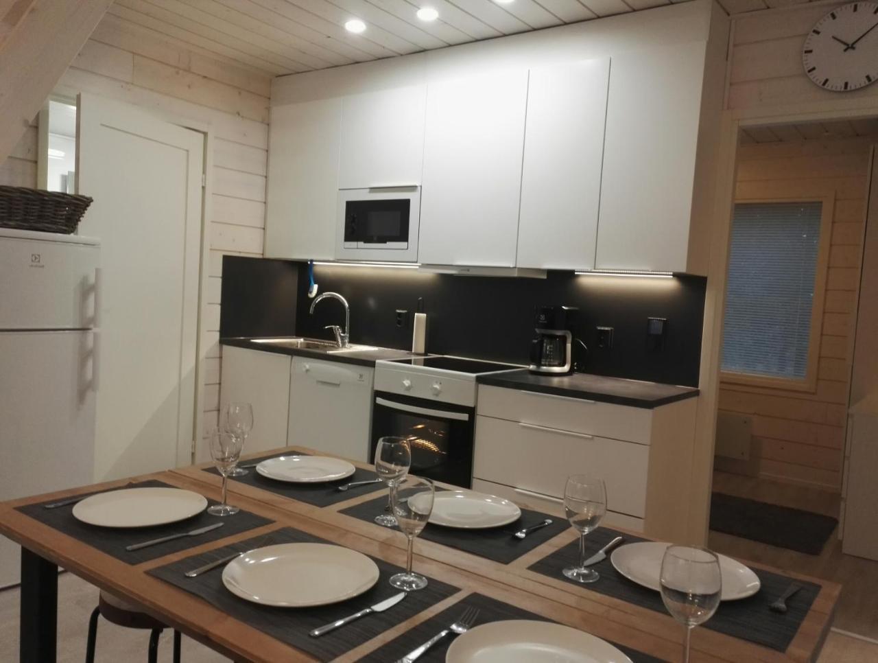 Rukantrio Apartments Екстер'єр фото